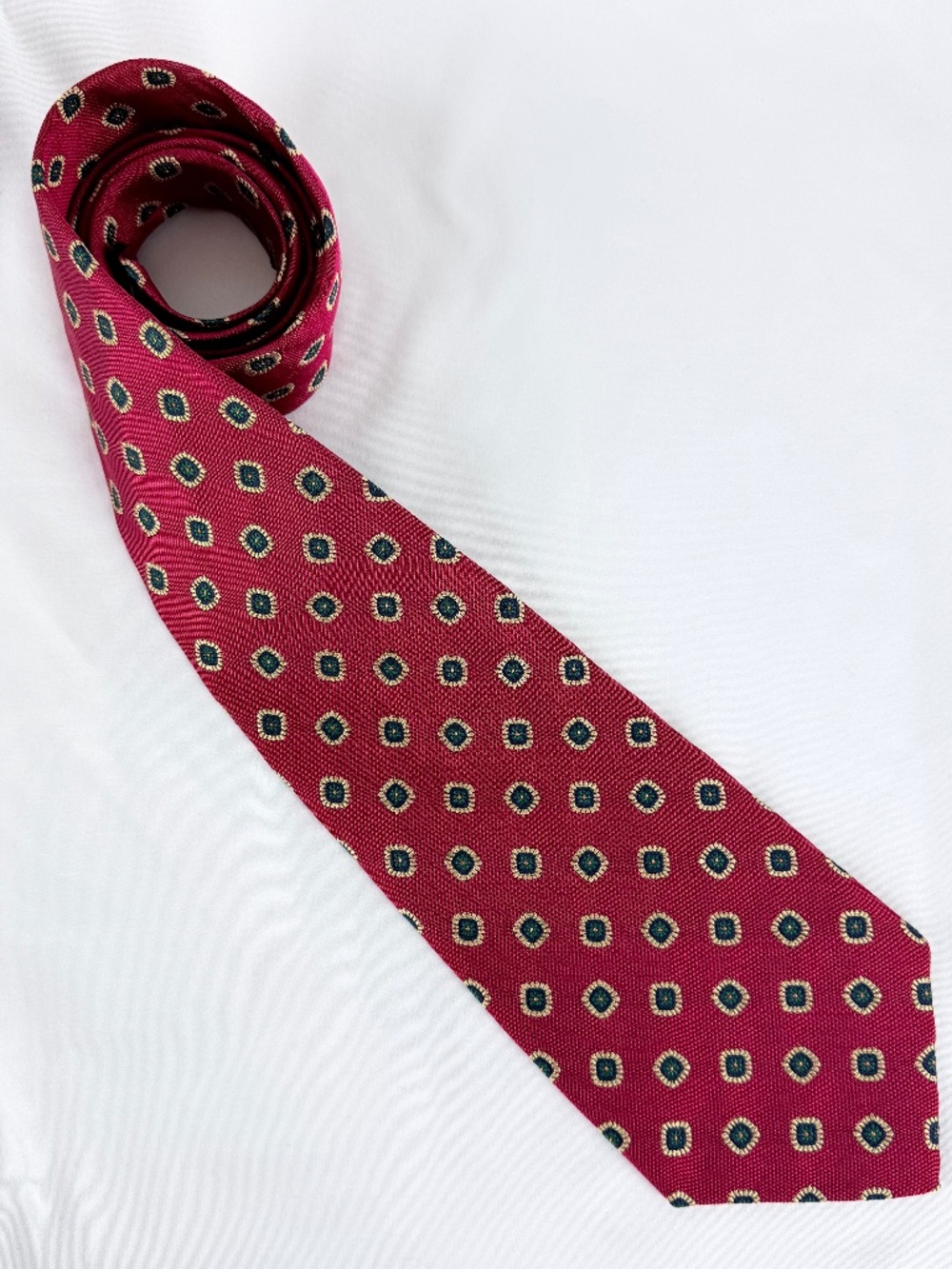 1980s Ralph Lauren Polo Red Silk Necktie USA 4in wide 57in long Excellent